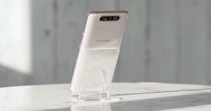 三星Galaxy A80