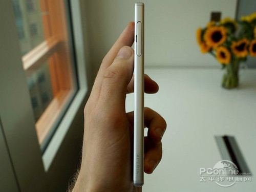 索尼Z5和三星Galaxy Note5哪个好