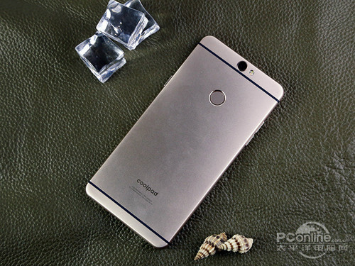 酷派锋尚MAX和OPPO R7对比