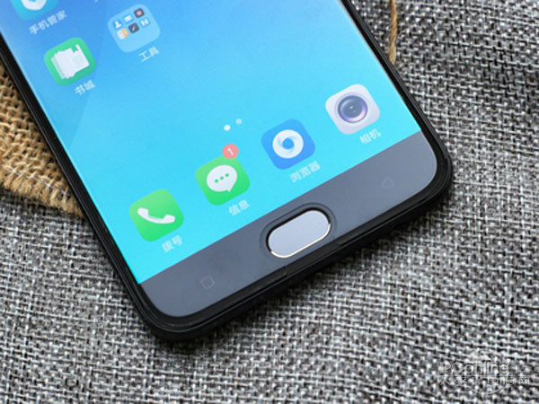 OPPO R9s和荣耀V8对比