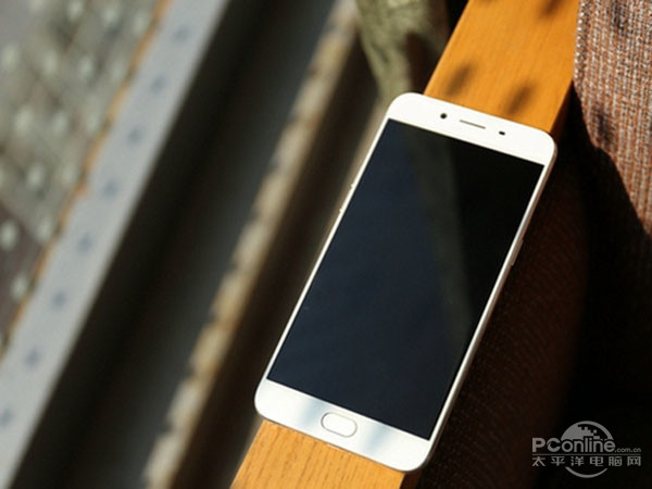 OPPO R9s的CPU主频是多少