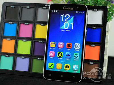 联想黄金斗士A8的分辨率是多少