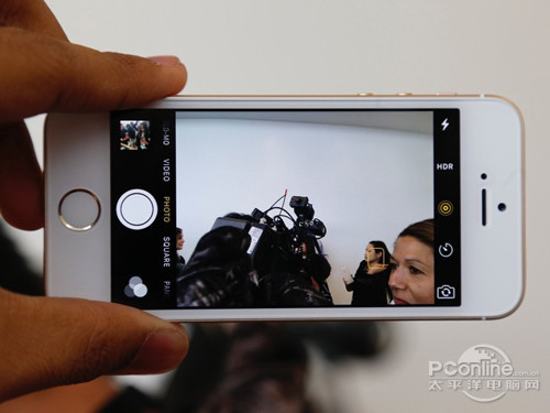 iPhone SE和索尼Xperia Z3 对比